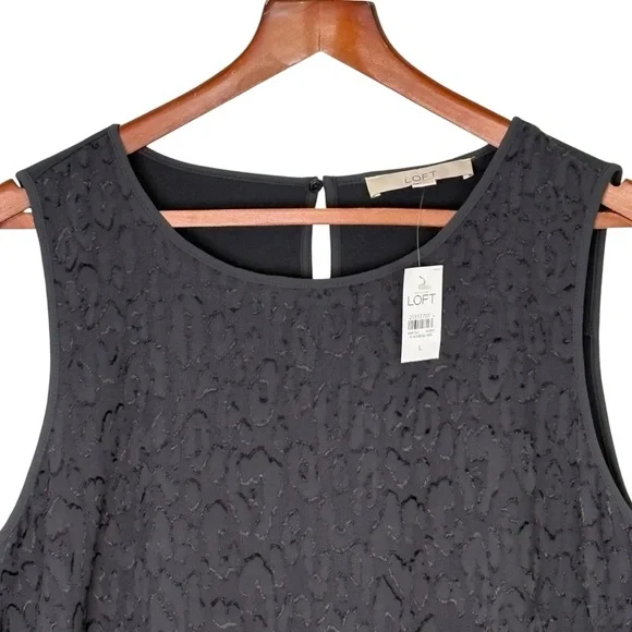 NWT Ann Taylor LOFT Charcoal Gray Textured Mixed Media Shell Blouse • Size L - Picture 2 of 10